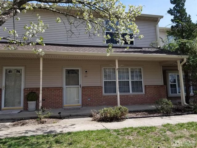 121 Sassafras Court, North Brunswick, NJ 08902