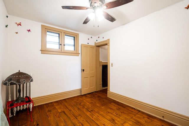 524 Madison STREET, Waukesha, WI 53188