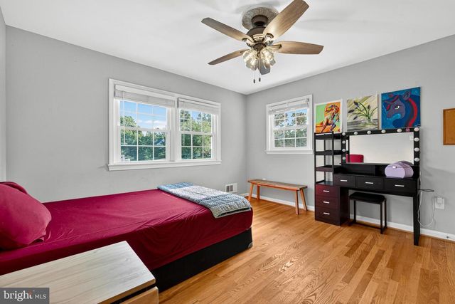 3914 RIVE DR, Alexandria, VA 22309