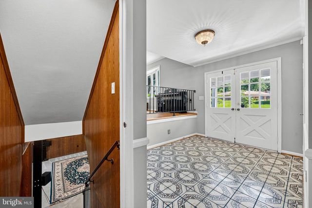 3914 RIVE DR, Alexandria, VA 22309