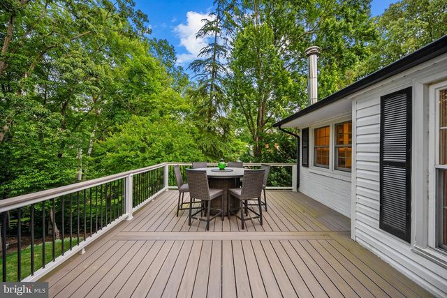 3914 RIVE DR, Alexandria, VA 22309