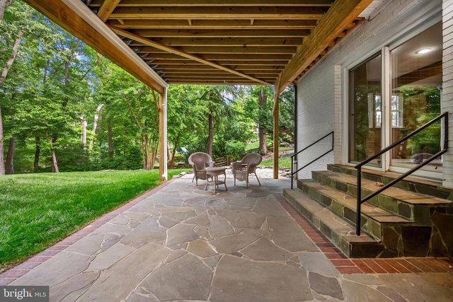 3914 RIVE DR, Alexandria, VA 22309