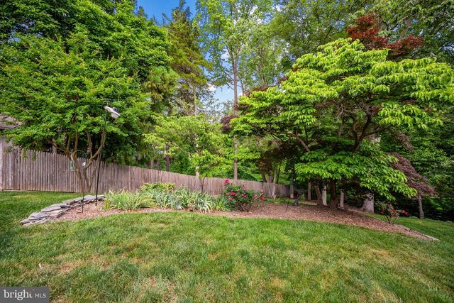 3914 RIVE DR, Alexandria, VA 22309