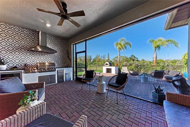 2322 5TH STREET E, Palmetto, FL 34221