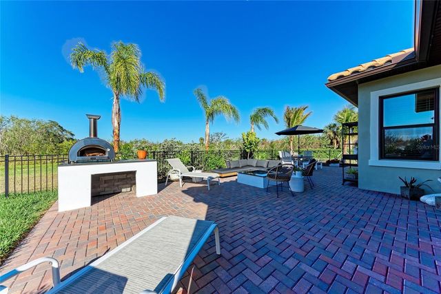 2322 5TH STREET E, Palmetto, FL 34221