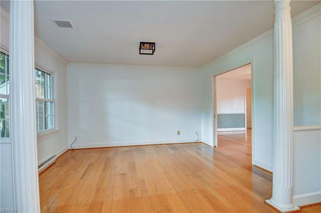 609 Thalia Point RD, Virginia Beach, VA 23452