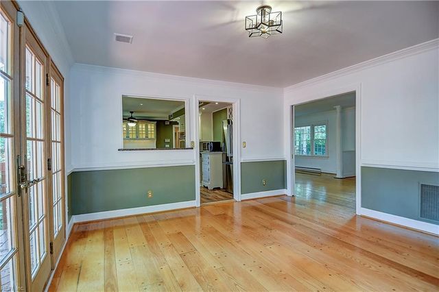 609 Thalia Point RD, Virginia Beach, VA 23452