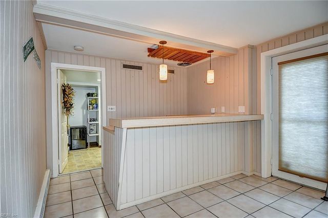 609 Thalia Point RD, Virginia Beach, VA 23452