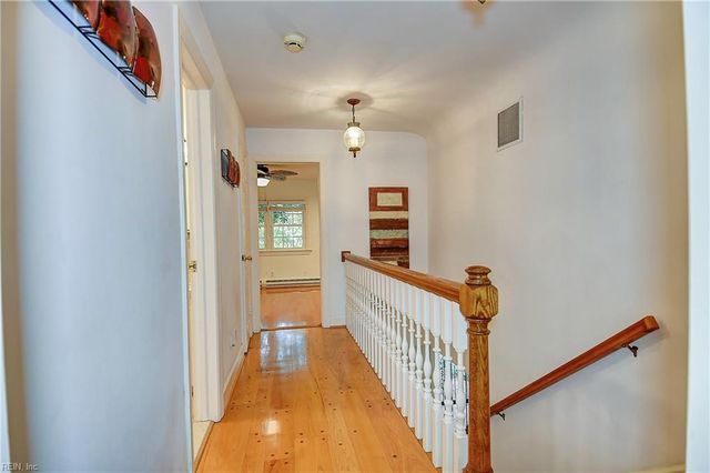 609 Thalia Point RD, Virginia Beach, VA 23452