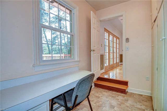 609 Thalia Point RD, Virginia Beach, VA 23452