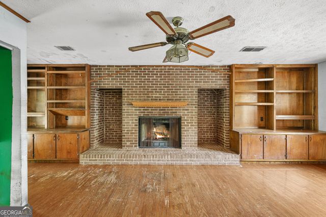 2511 Spring Drive SE, Smyrna, GA 30080