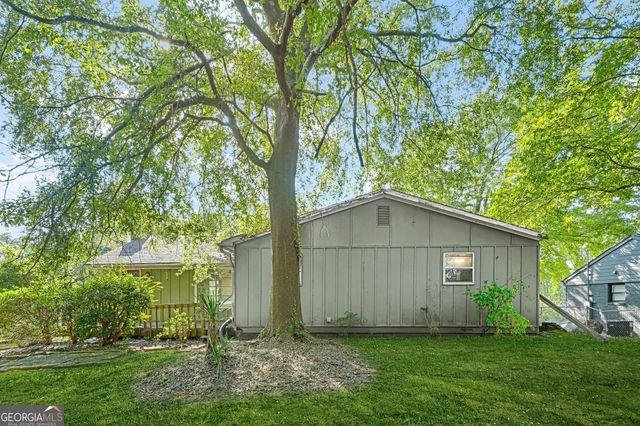 2511 Spring Drive SE, Smyrna, GA 30080