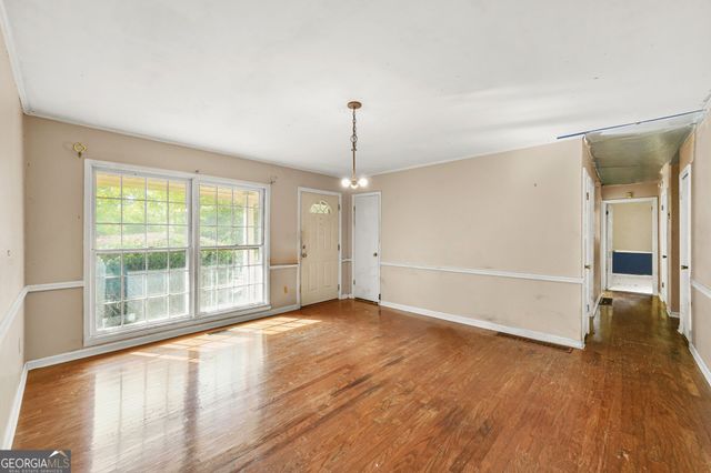2511 Spring Drive SE, Smyrna, GA 30080