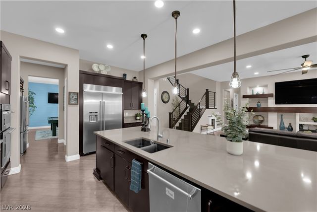 12637 Triangle Reef Court, Las Vegas, NV 89141