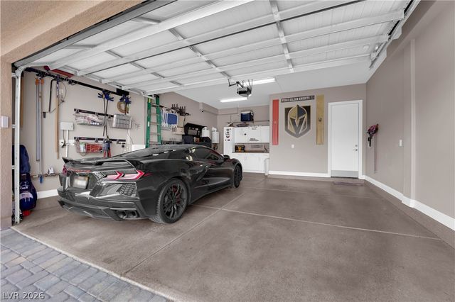 12637 Triangle Reef Court, Las Vegas, NV 89141