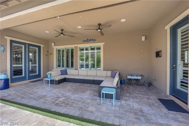 12637 Triangle Reef Court, Las Vegas, NV 89141