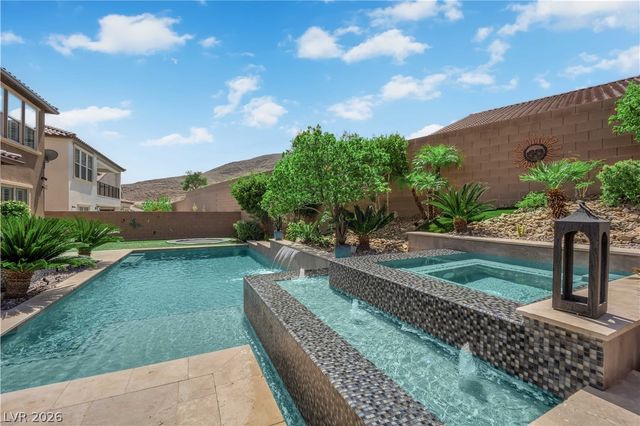 12637 Triangle Reef Court, Las Vegas, NV 89141