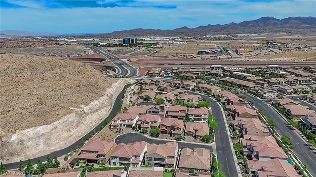 12637 Triangle Reef Court, Las Vegas, NV 89141