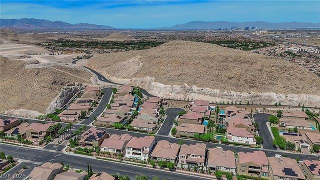 12637 Triangle Reef Court, Las Vegas, NV 89141