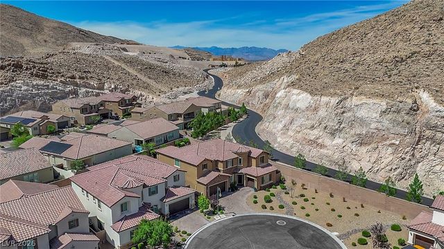 12637 Triangle Reef Court, Las Vegas, NV 89141