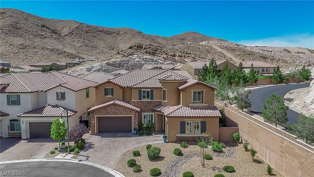 12637 Triangle Reef Court, Las Vegas, NV 89141