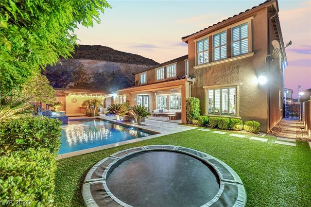 12637 Triangle Reef Court, Las Vegas, NV 89141