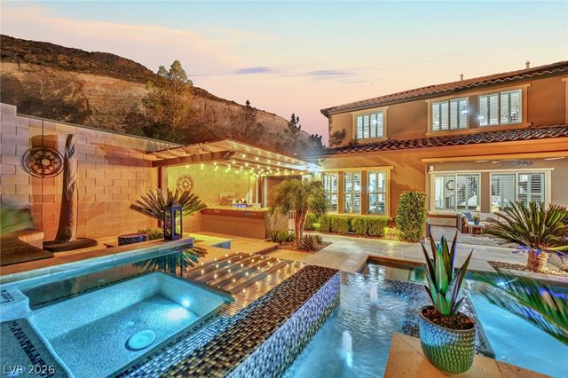 12637 Triangle Reef Court, Las Vegas, NV 89141