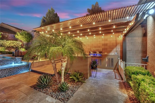 12637 Triangle Reef Court, Las Vegas, NV 89141