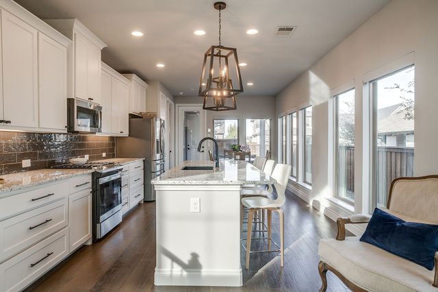 2449 Longspur Drive, Fort Worth, TX 76008