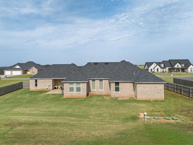 8185 Madison Avenue, Shawnee, OK 74804