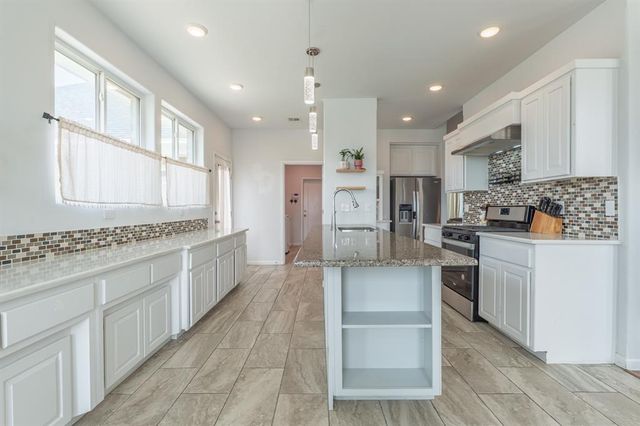 8185 Madison Avenue, Shawnee, OK 74804