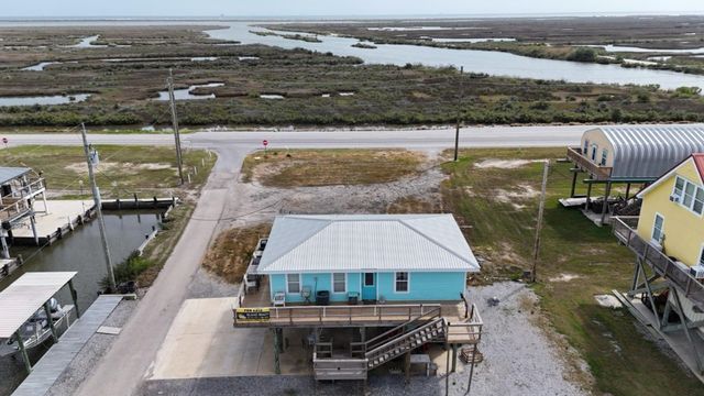 113 Gormley Lane, Grand Isle, LA 70358