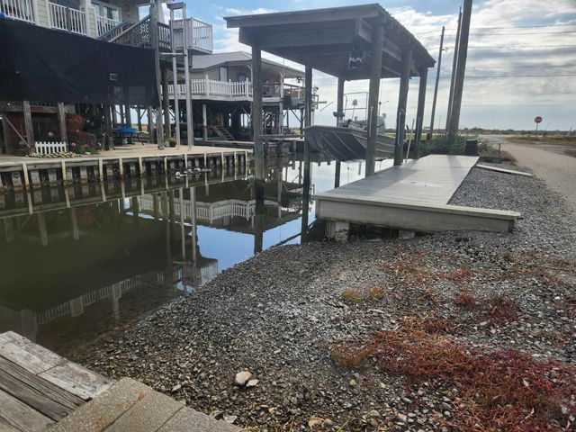 113 Gormley Lane, Grand Isle, LA 70358