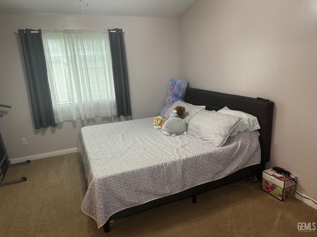5305 Baja Drive, Bakersfield, CA 93307