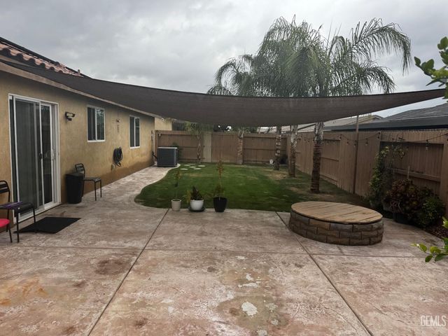 5305 Baja Drive, Bakersfield, CA 93307
