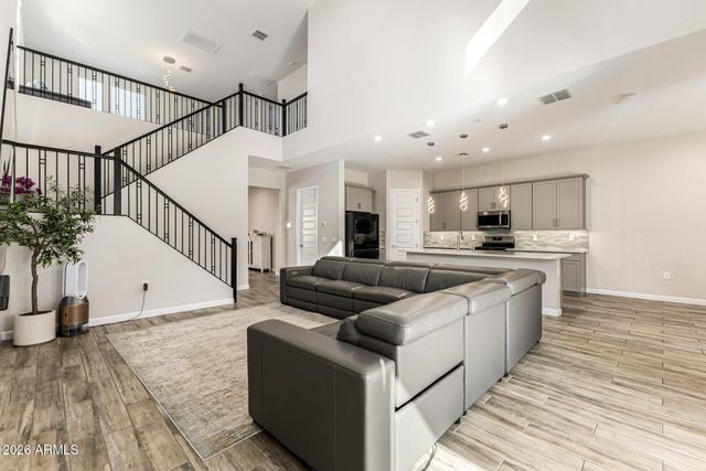 10321 W DEANNA Drive, Peoria, AZ 85382