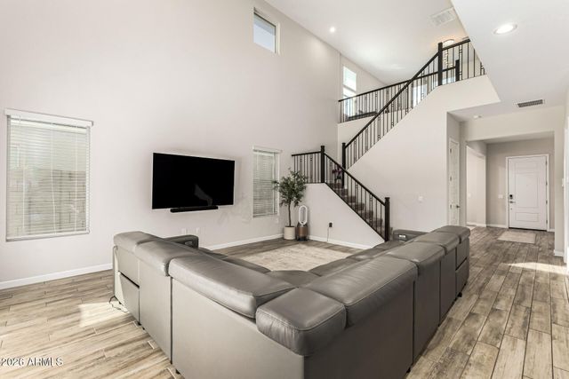 10321 W DEANNA Drive, Peoria, AZ 85382