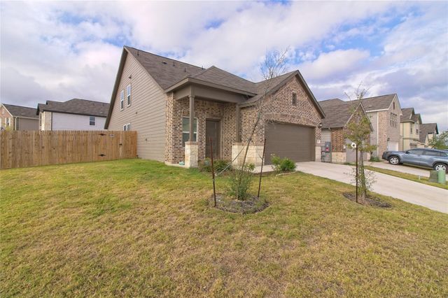 147 Breccia TRL, Liberty Hill, TX 78642