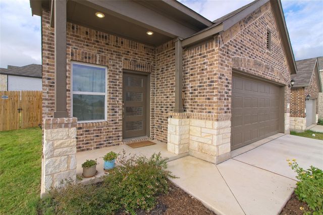 147 Breccia TRL, Liberty Hill, TX 78642