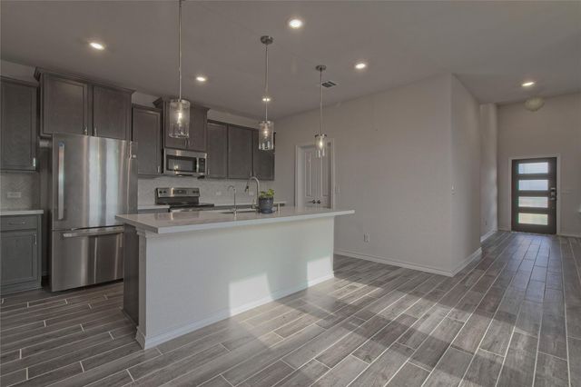 147 Breccia TRL, Liberty Hill, TX 78642