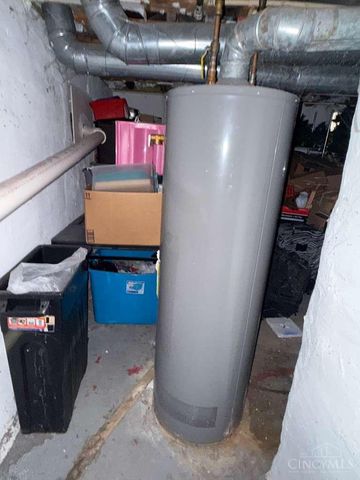 14 Township Avenue, Cincinnati, OH 45216