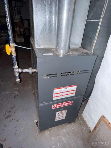 14 Township Avenue, Cincinnati, OH 45216