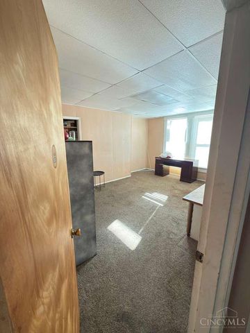 14 Township Avenue, Cincinnati, OH 45216