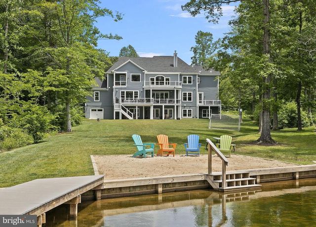 505 ARK AVE, Bumpass, VA 23024