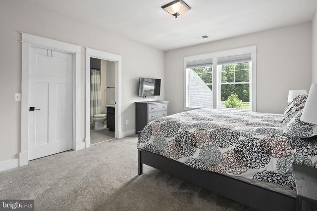 505 ARK AVE, Bumpass, VA 23024