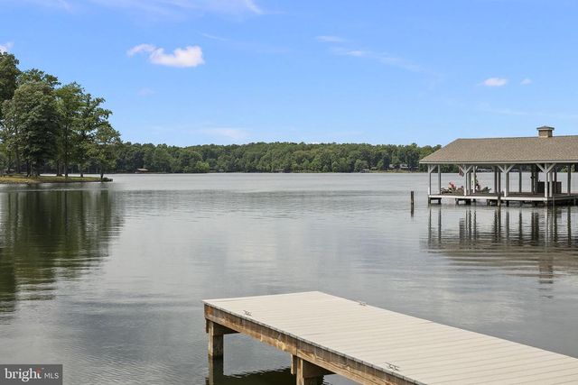 505 ARK AVE, Bumpass, VA 23024
