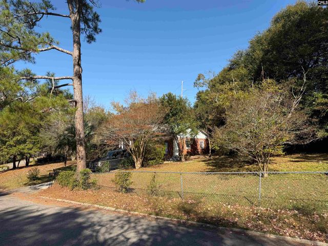 6 Riverview Court, Columbia, SC 29201