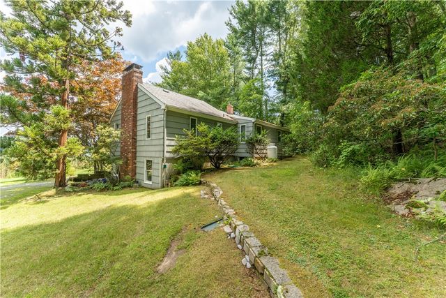 883 River Road, Groton, CT 06355
