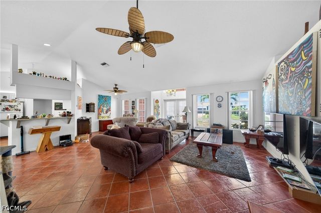 4333 SW 20th PL, Cape Coral, FL 33914