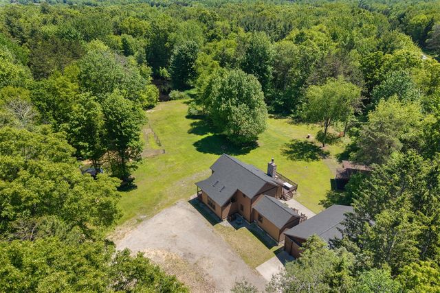 13324 Hickory Road, Fruitport, MI 49415